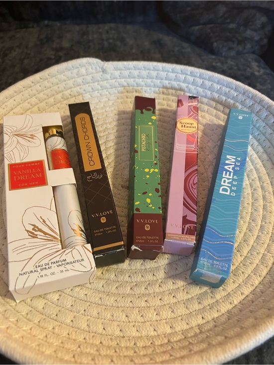 Other Accessories - Women’s Perfume Bundle. 5 items